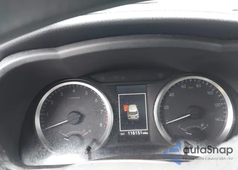 2019 Toyota Highlander Le from USA, damaged, VIN 5TDBZRFH5KS950418